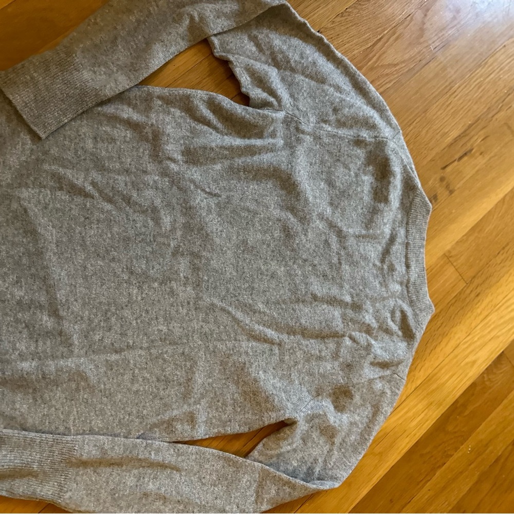 J.Crew “ça va?” 100% Cashmere Sweater - Picture 10 of 10